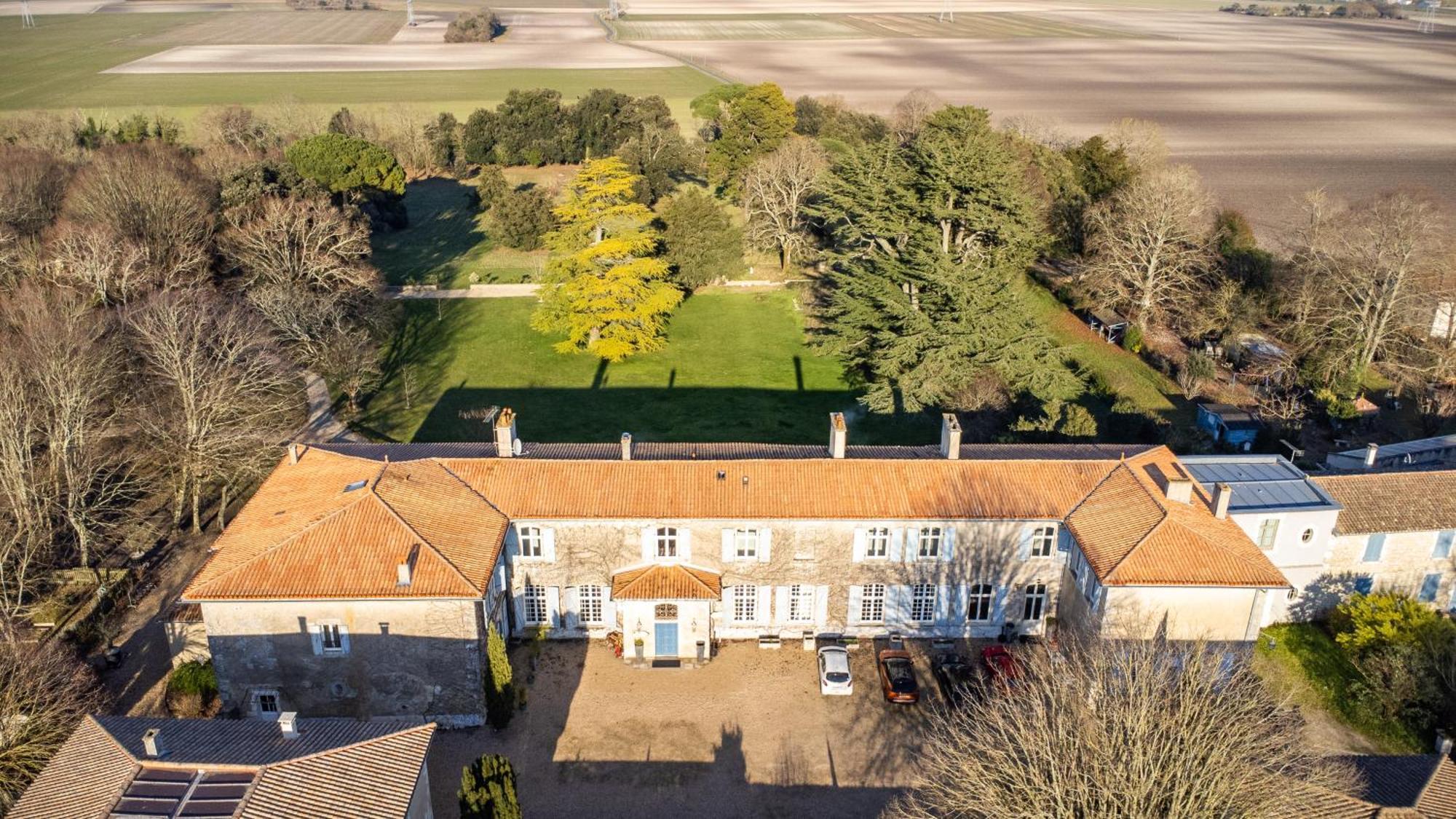 Hotel Chateau De Didonne Sémussac Екстериор снимка